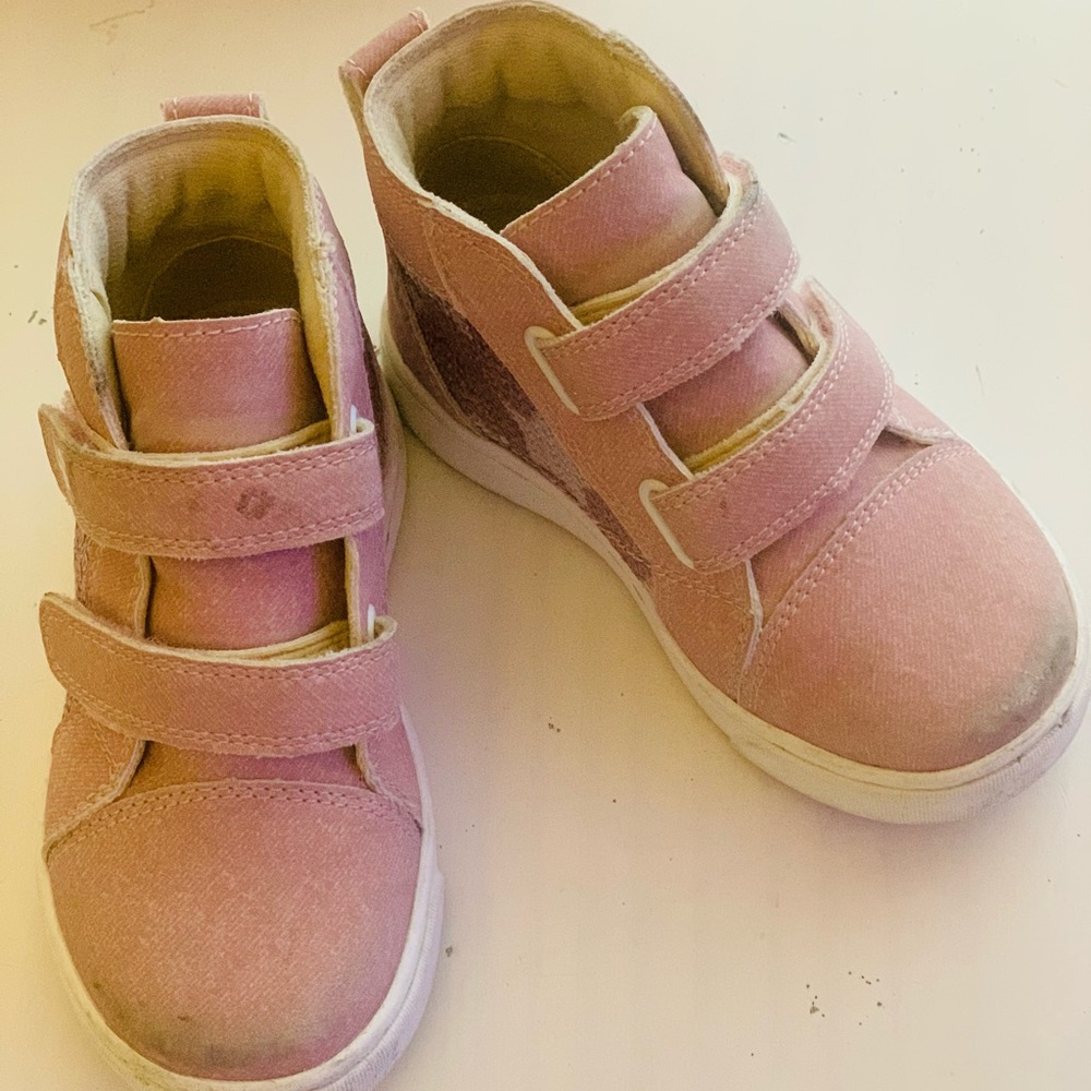 UGG Girl Boots